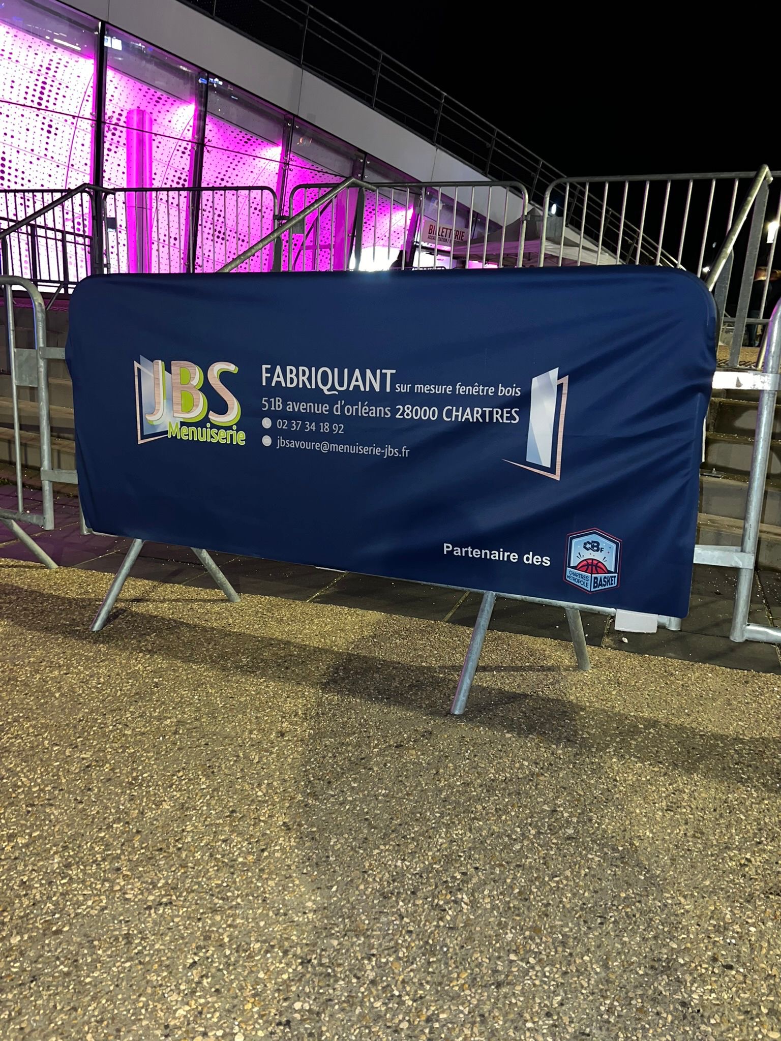 Bâche tissu pour barrières de sécurité